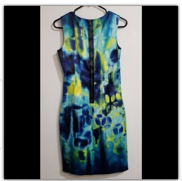 Elie Tahari dress size 4 - Picture 2 of 4